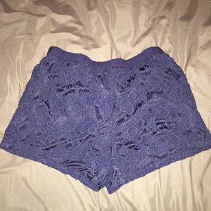 Blue floral embroidery shorts